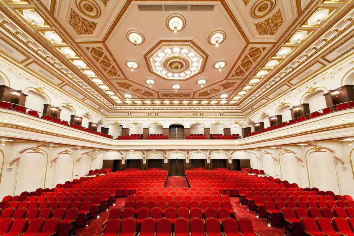 Grand Pera 1